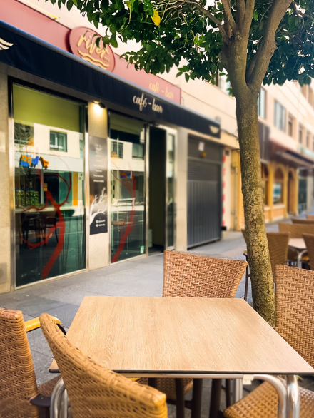 Exterior Bar River